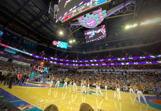 Charlotte Hornets Courtside